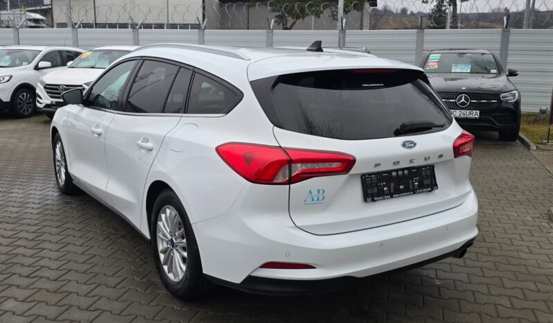 
FORD FOCUS full									