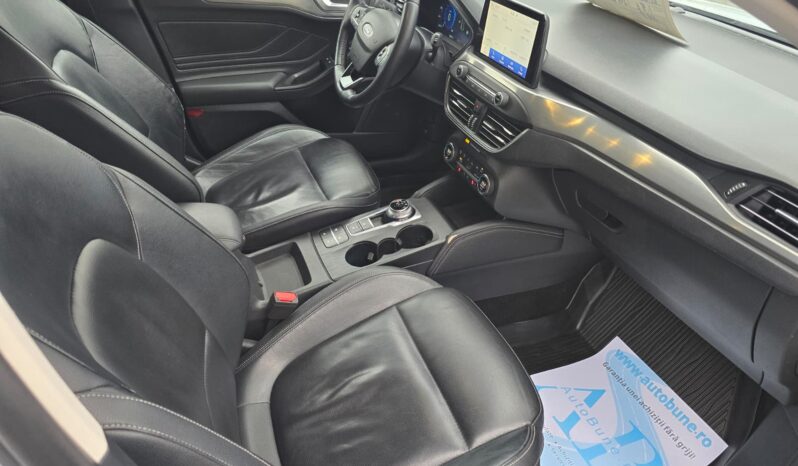 
FORD FOCUS full									