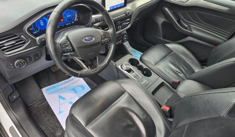 
FORD FOCUS full									