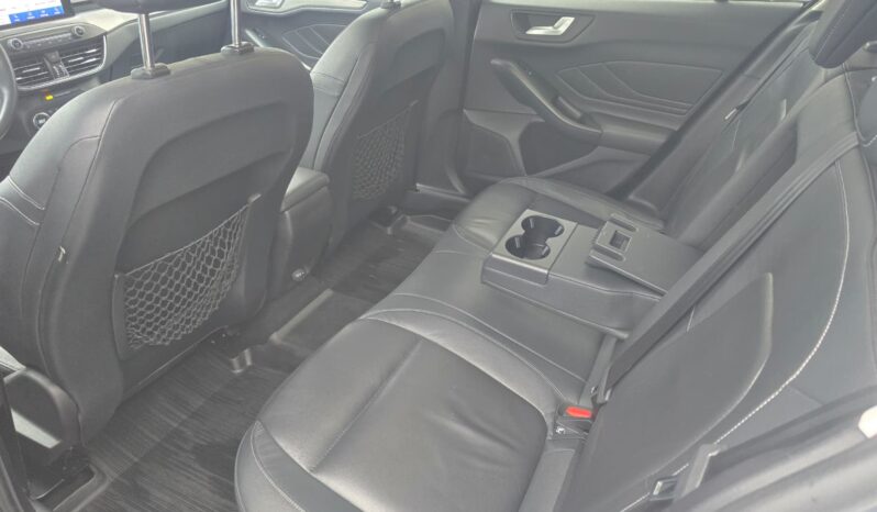
FORD FOCUS full									