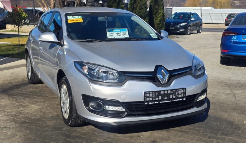 
RENAULT MEGANE full									