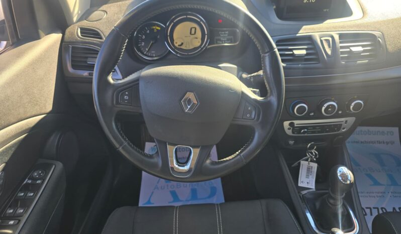 
RENAULT MEGANE full									