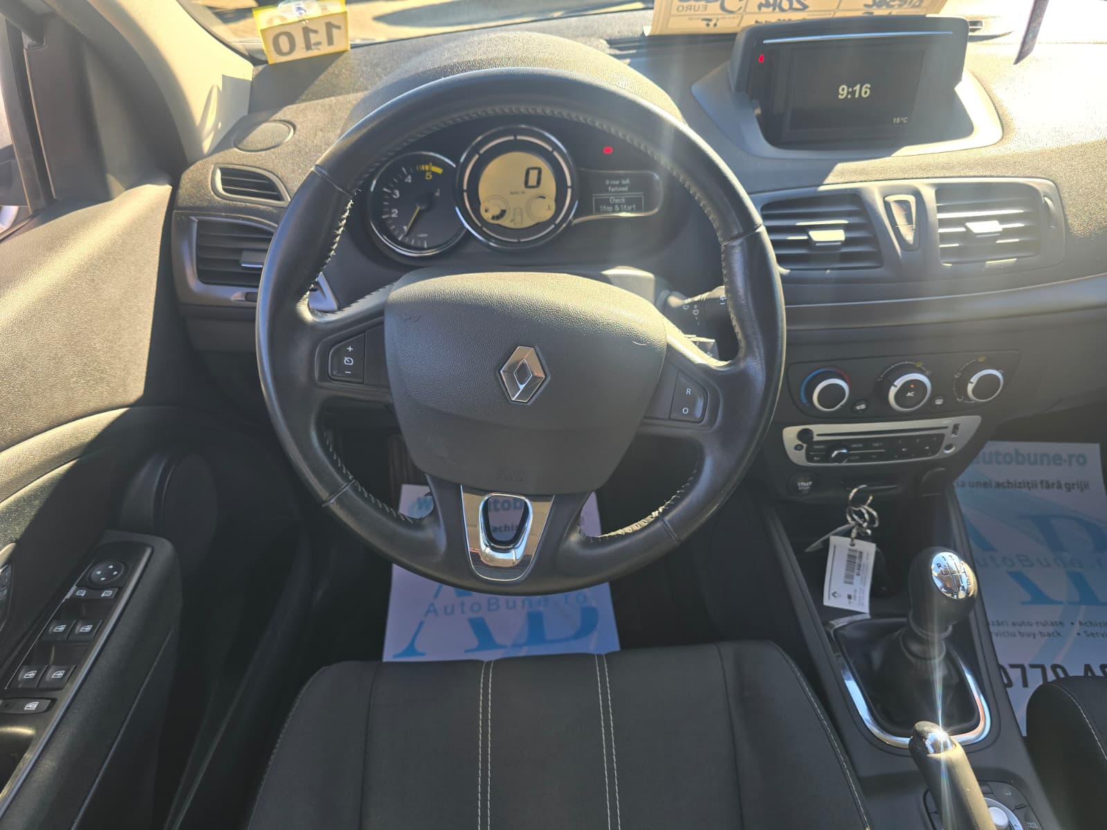 RENAULT MEGANE