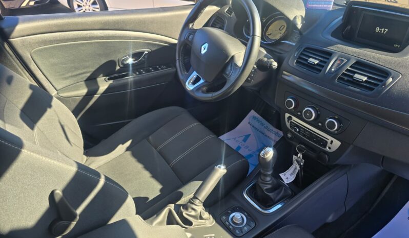 
RENAULT MEGANE full									