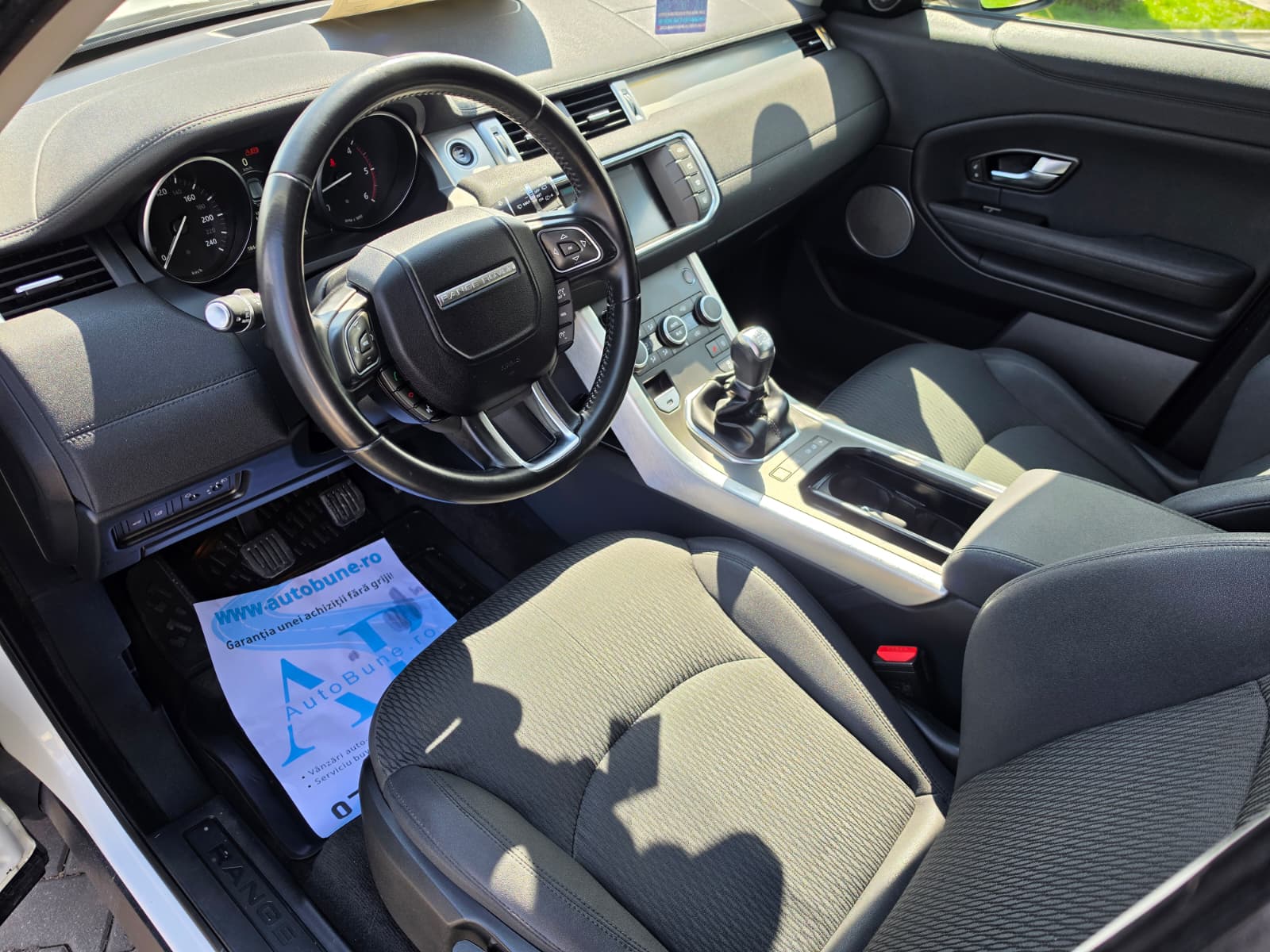 LAND ROVER EVOQUE