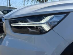 
VOLVO XC 40 full									