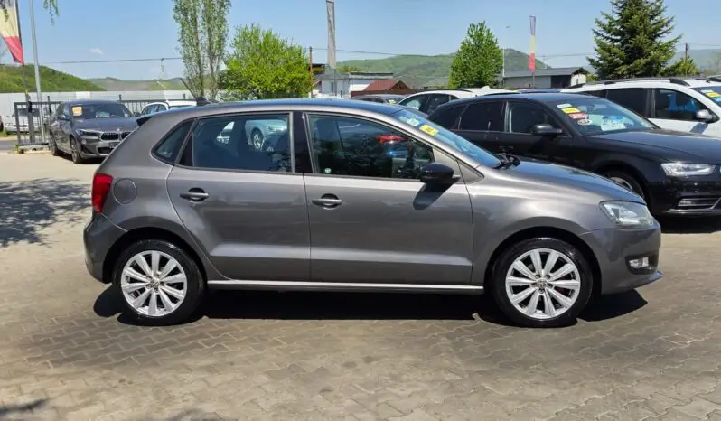 
VOLKSWAGEN POLO full									