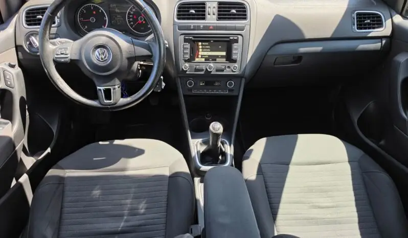 
VOLKSWAGEN POLO full									