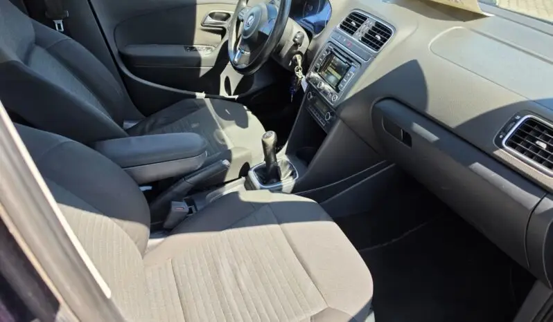 
VOLKSWAGEN POLO full									