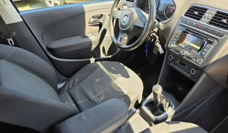 
VOLKSWAGEN POLO full									