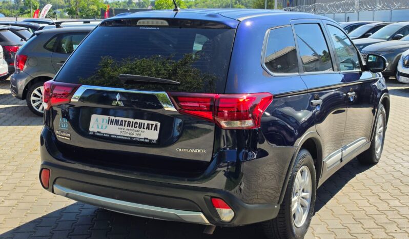 
MITSUBISHI OUTLANDER full									