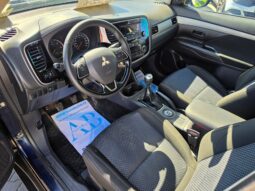 
MITSUBISHI OUTLANDER full									