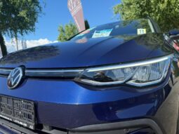 
VOLKSWAGEN GOLF HYBRID full									