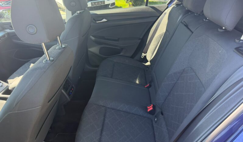
VOLKSWAGEN GOLF HYBRID full									