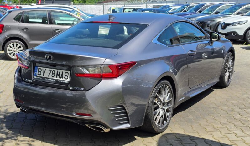 
LEXUS RC 300 H HYBRID full									