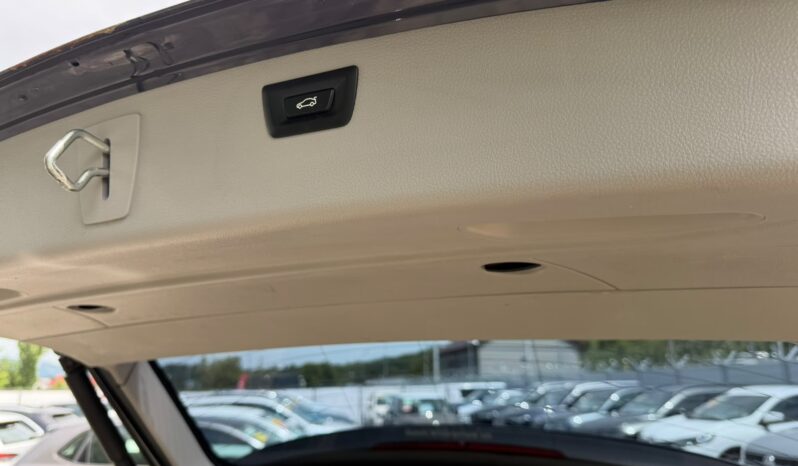 
BMW SERIA 3 TOURING 4X4 full									