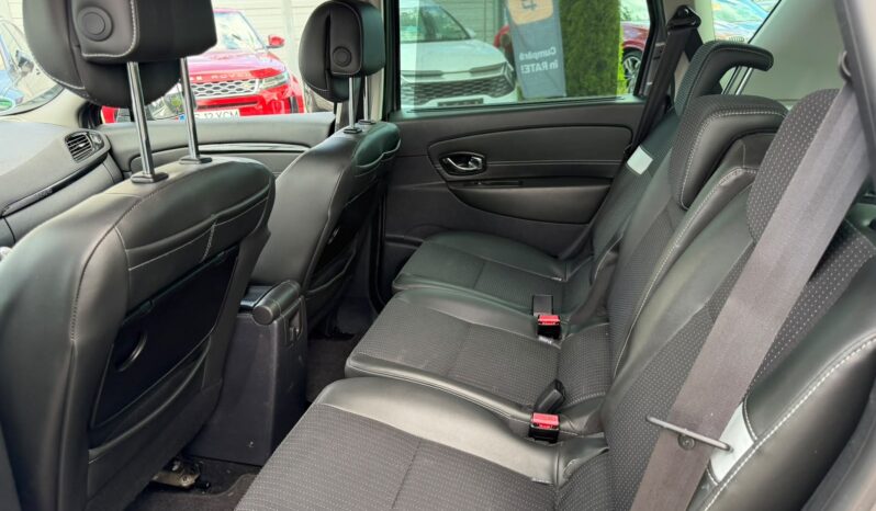 
RENAULT SCENIC full									