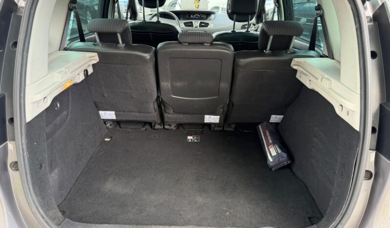 
RENAULT SCENIC full									