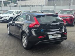 VOLVO V40 OCEAN RACE