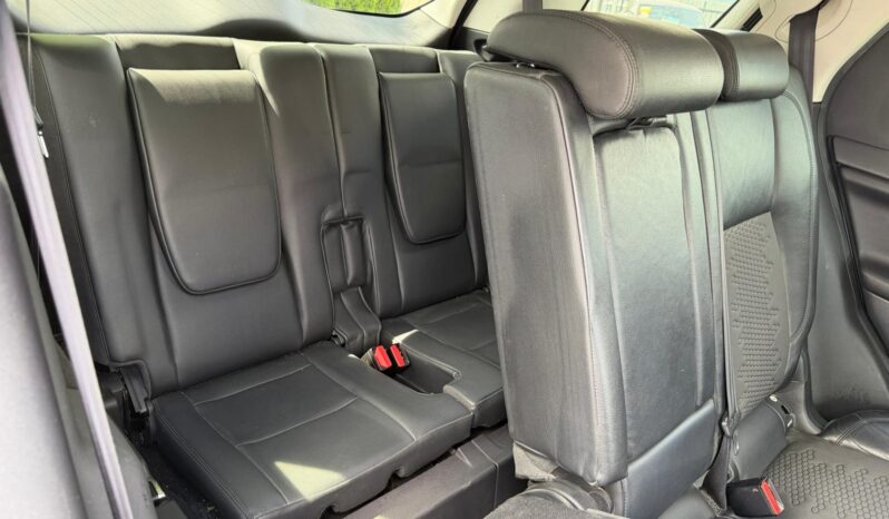 
LAND ROVER DISCOVERY SPORT full									