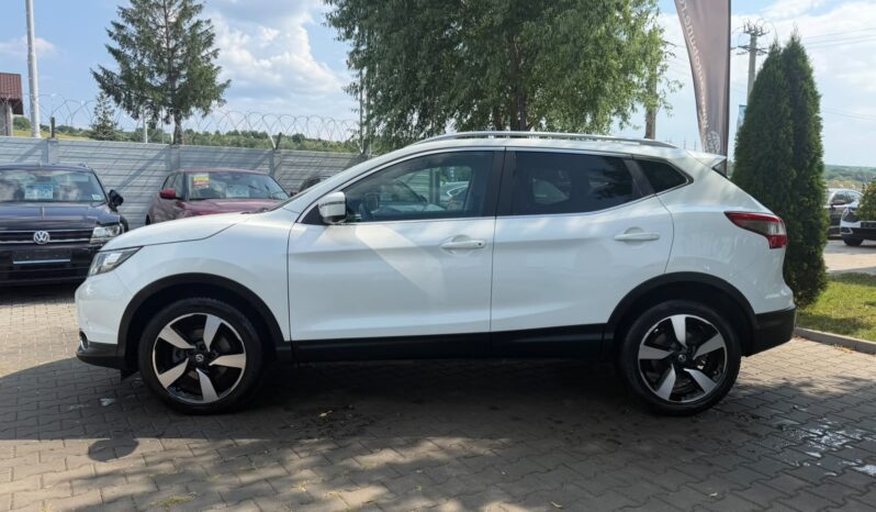 
NISSAN QASHQAI TEKNA+ full									