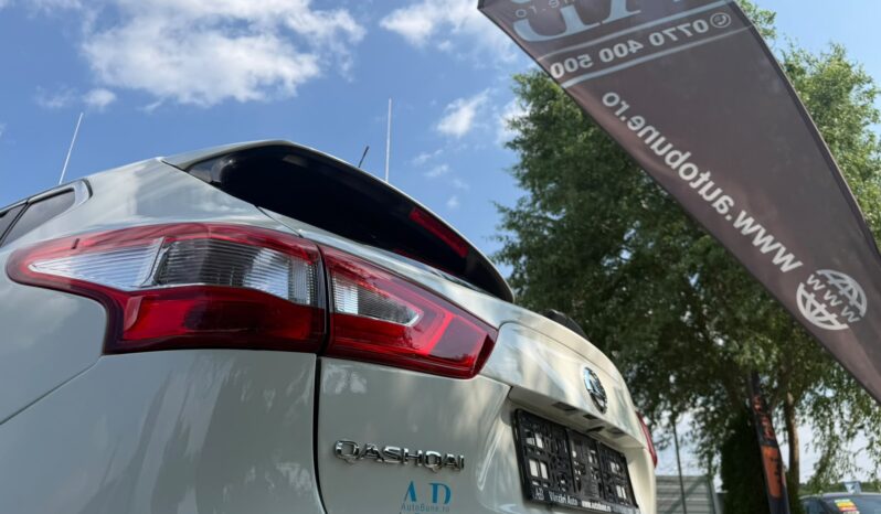 
NISSAN QASHQAI TEKNA+ full									