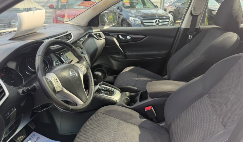 
NISSAN QASHQAI TEKNA+ full									
