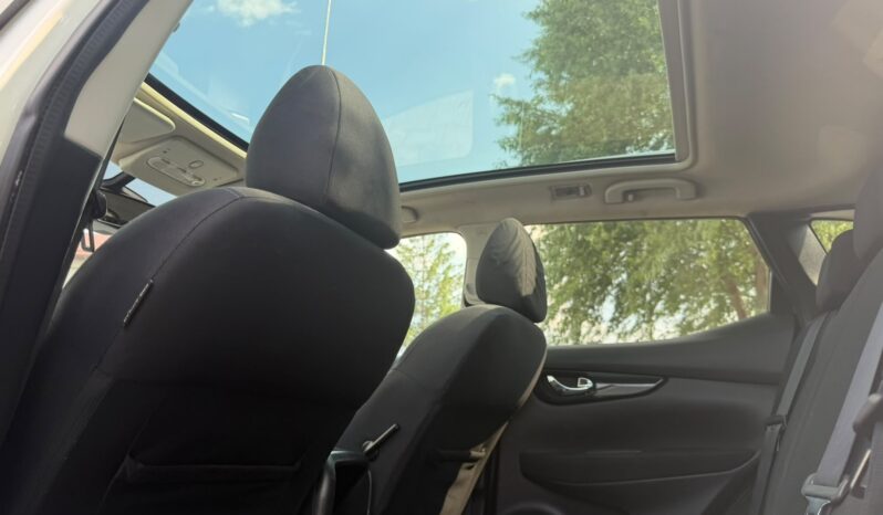 
NISSAN QASHQAI TEKNA+ full									