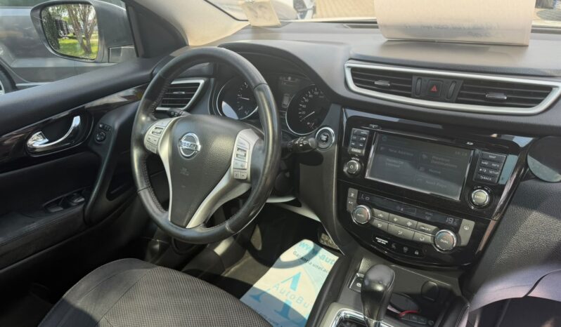 
NISSAN QASHQAI TEKNA+ full									