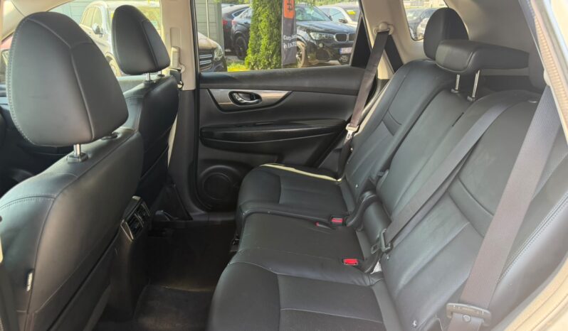 
NISSAN X-TRAIL TEKNA full									