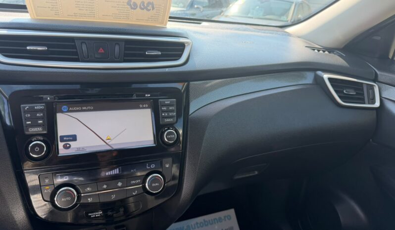 
NISSAN X-TRAIL TEKNA full									