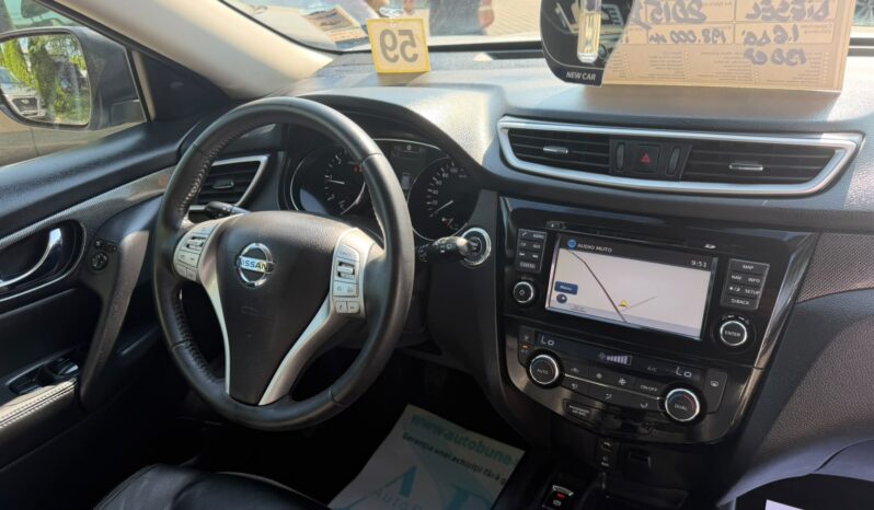 
NISSAN X-TRAIL TEKNA full									