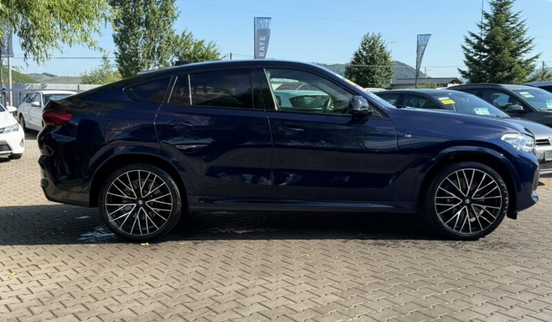 
BMW X6 M50d full									
