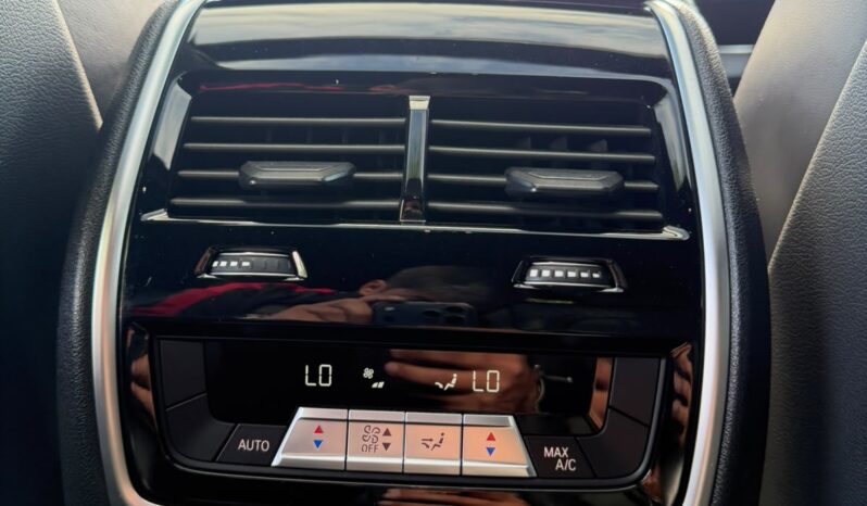 
BMW X6 M50d full									
