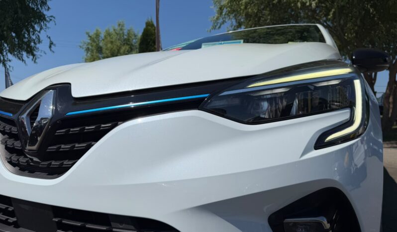 
Renault Clio Esprit Alpine Hybrid full									
