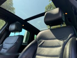 
Volkswagen Touareg full									