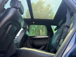 
Volkswagen Touareg full									