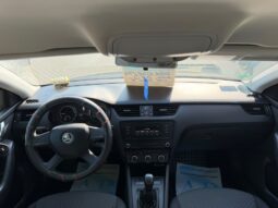 
Skoda Octavia full									