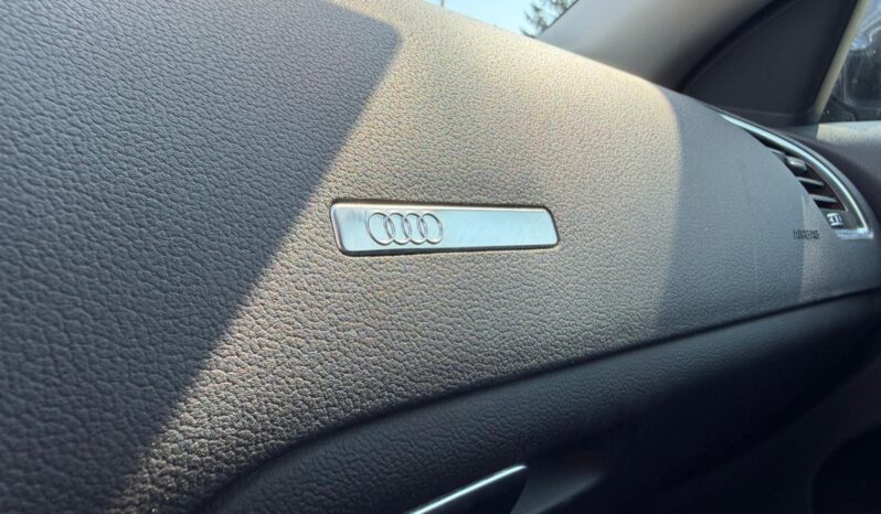 
Audi A5 SPORTBACK full									