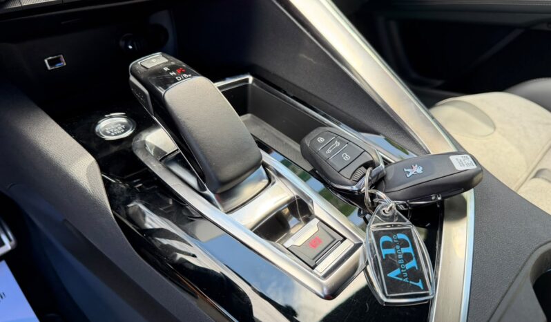 
Peugeot 3008 GT LINE full									