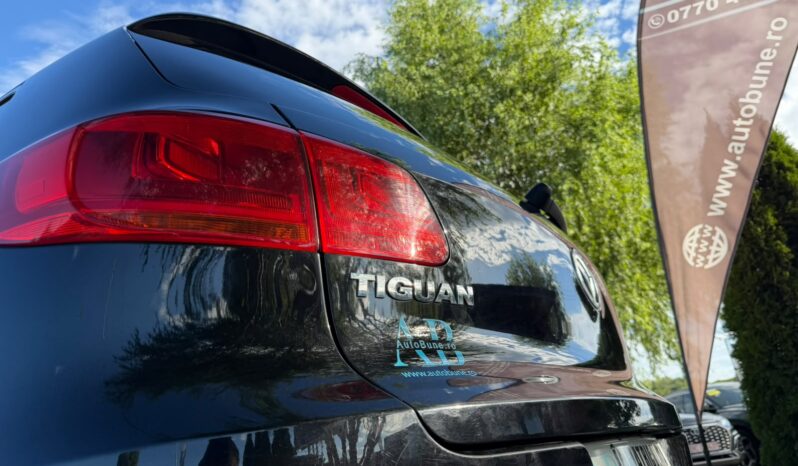 
Volkswagen Tiguan 4MOTION full									