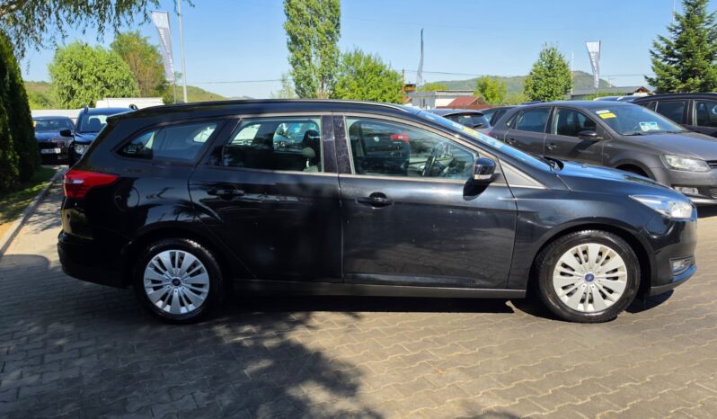 
Ford Focus full									
