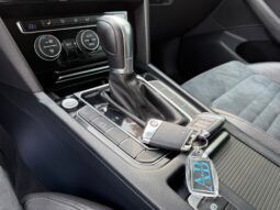 
Volkswagen Passat full									