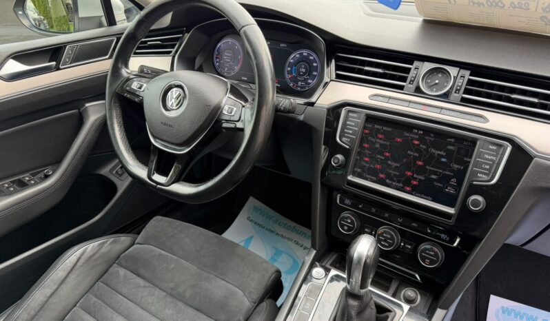 
Volkswagen Passat full									