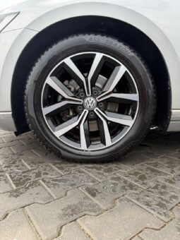 
Volkswagen Passat full									