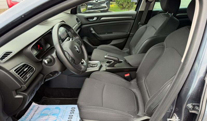 
Renault Megane full									