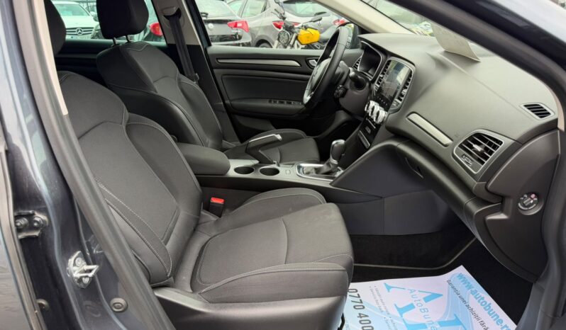 
Renault Megane full									