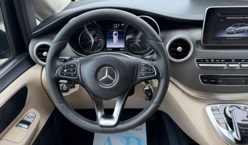 
Mercedes-Benz V Class full									