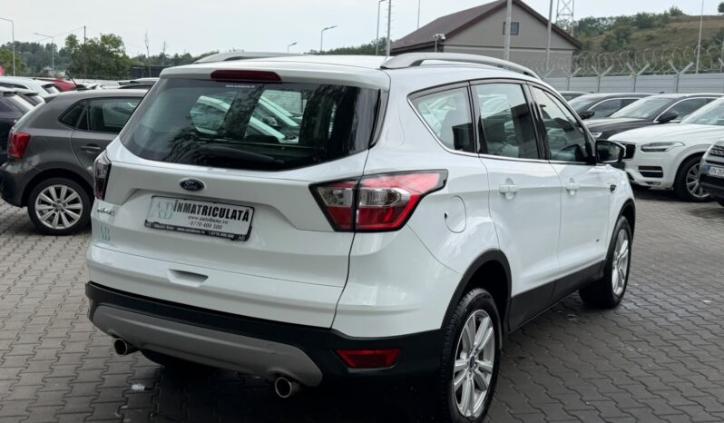 
Ford Kuga TITANIUM full									