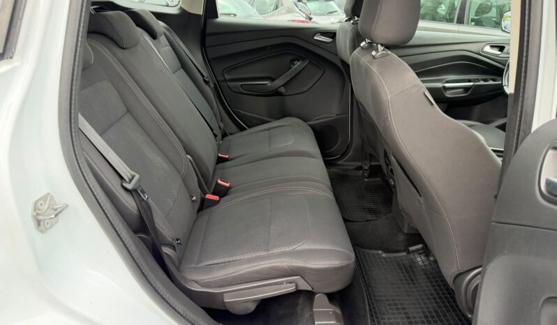
Ford Kuga TITANIUM full									